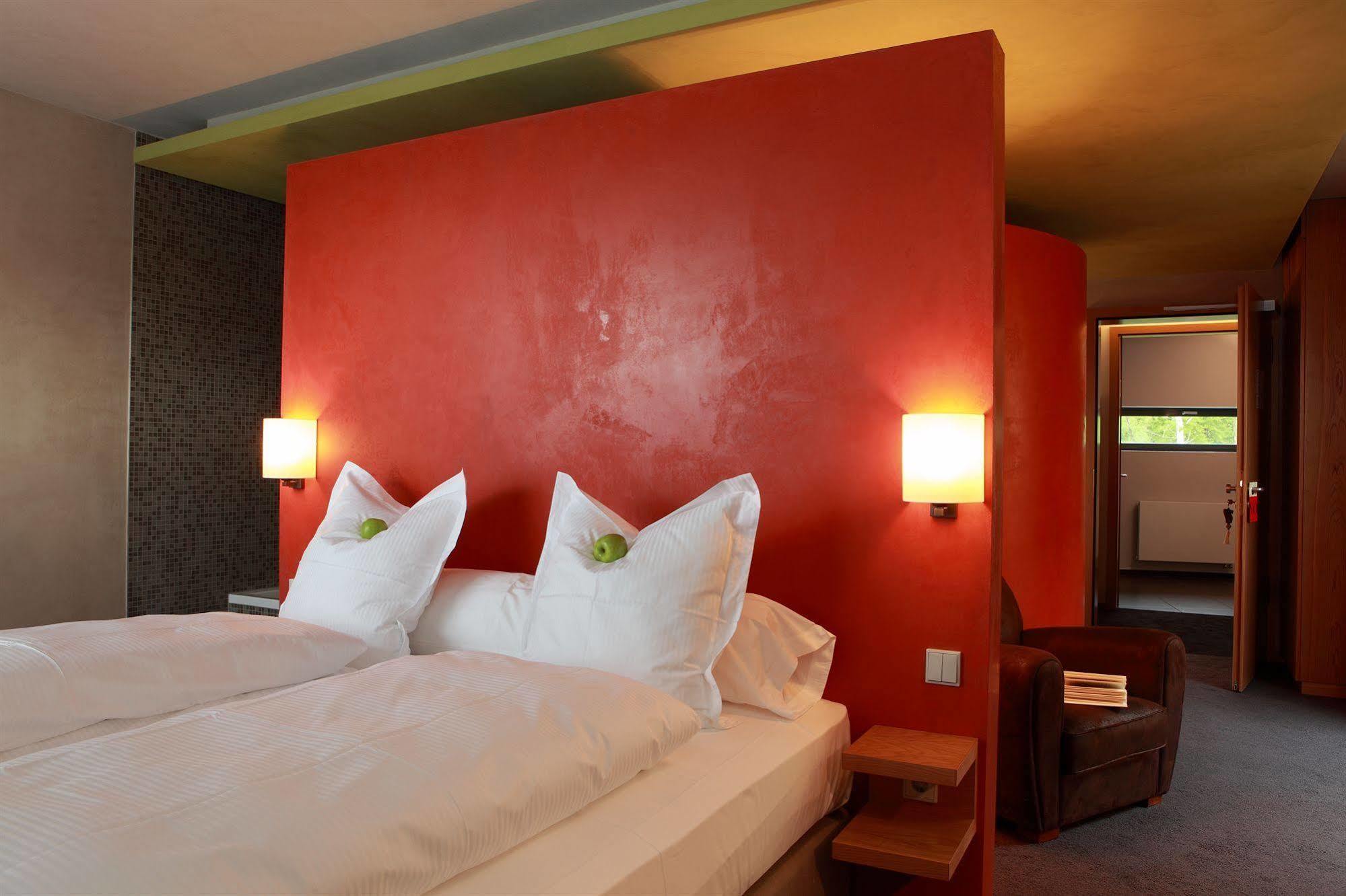 The Seven Hotel Еш сюр Алзет Екстериор снимка